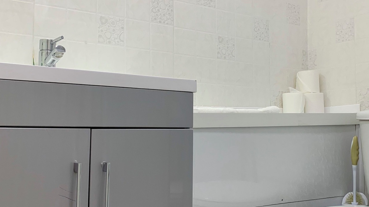 Photo of Others in Newington