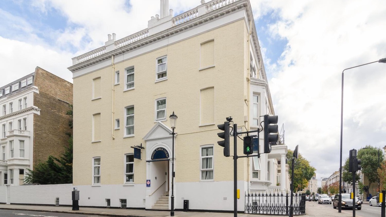 Photo of Outdoor in Earl's Court