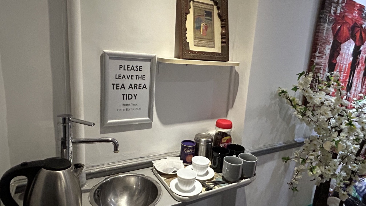 Photo of Others in Earl's Court