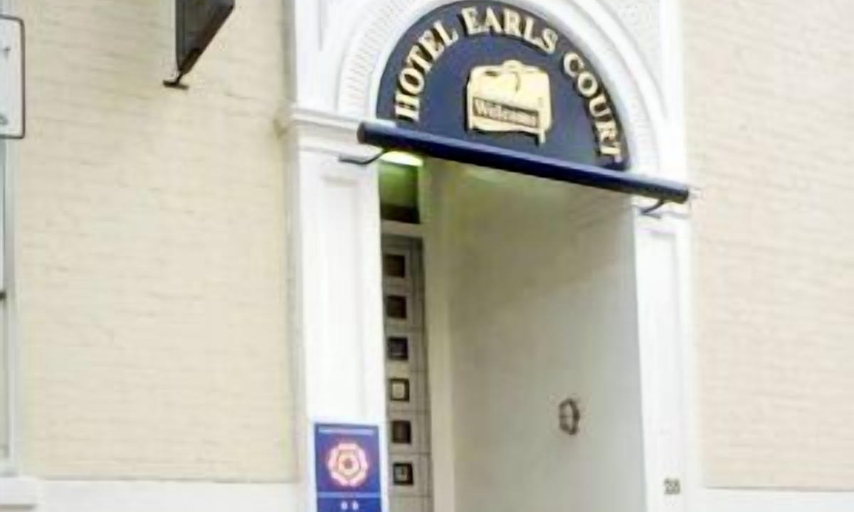 Photo of Outdoor in Earl's Court