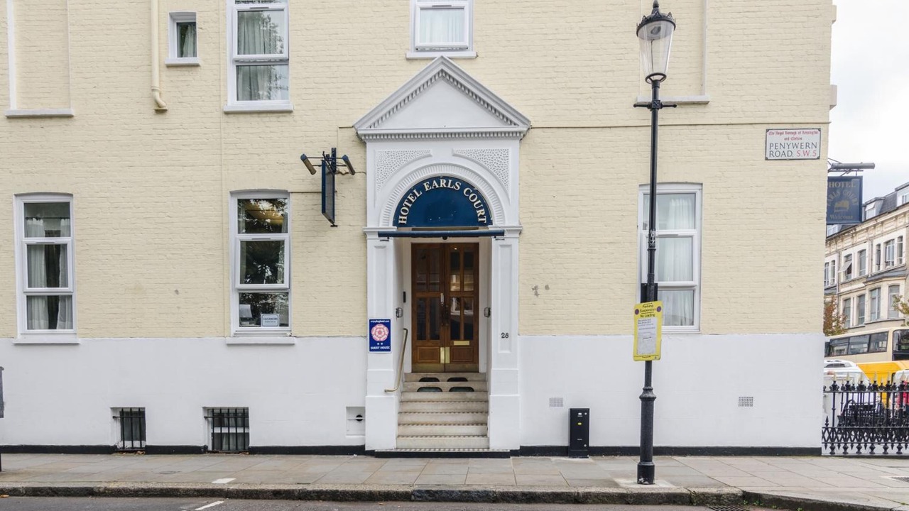 Photo of Outdoor in Earl's Court