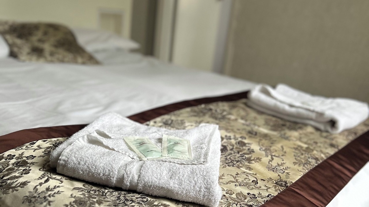 Photo of Bedroom in Earl's Court