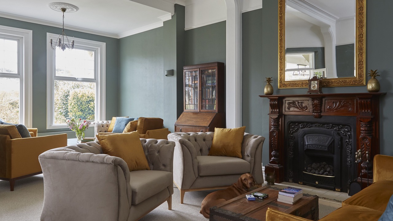 Photo of Livingroom in Totland Bay