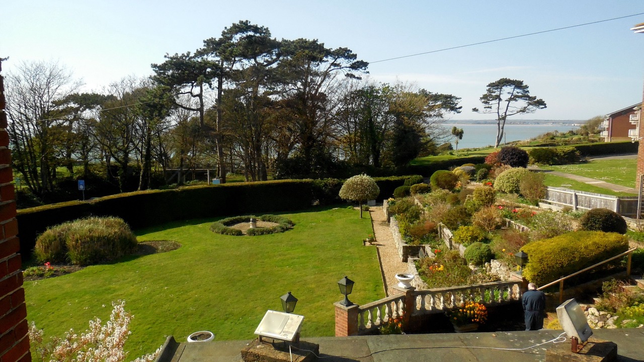 Photo of Bedroom in Totland Bay