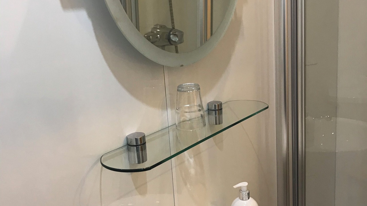 Photo of Bathroom in Newington