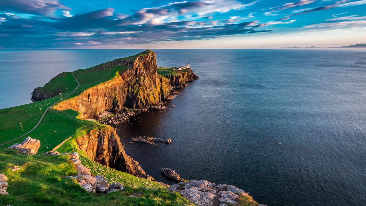 Photo of Others in Nostie