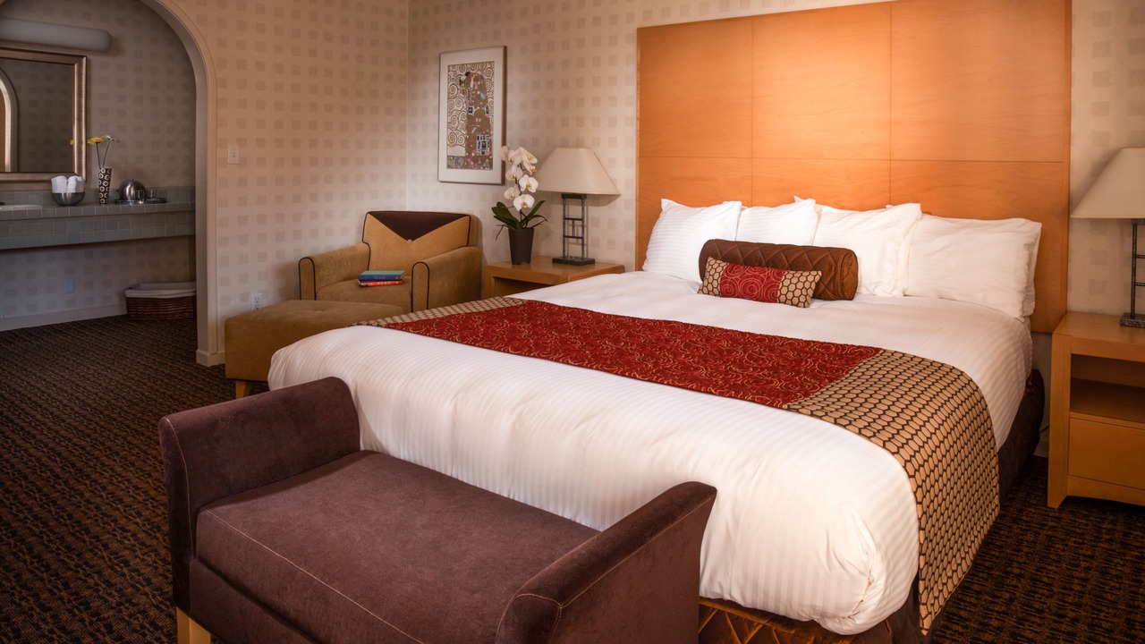 Photo of Bedroom in Downtown