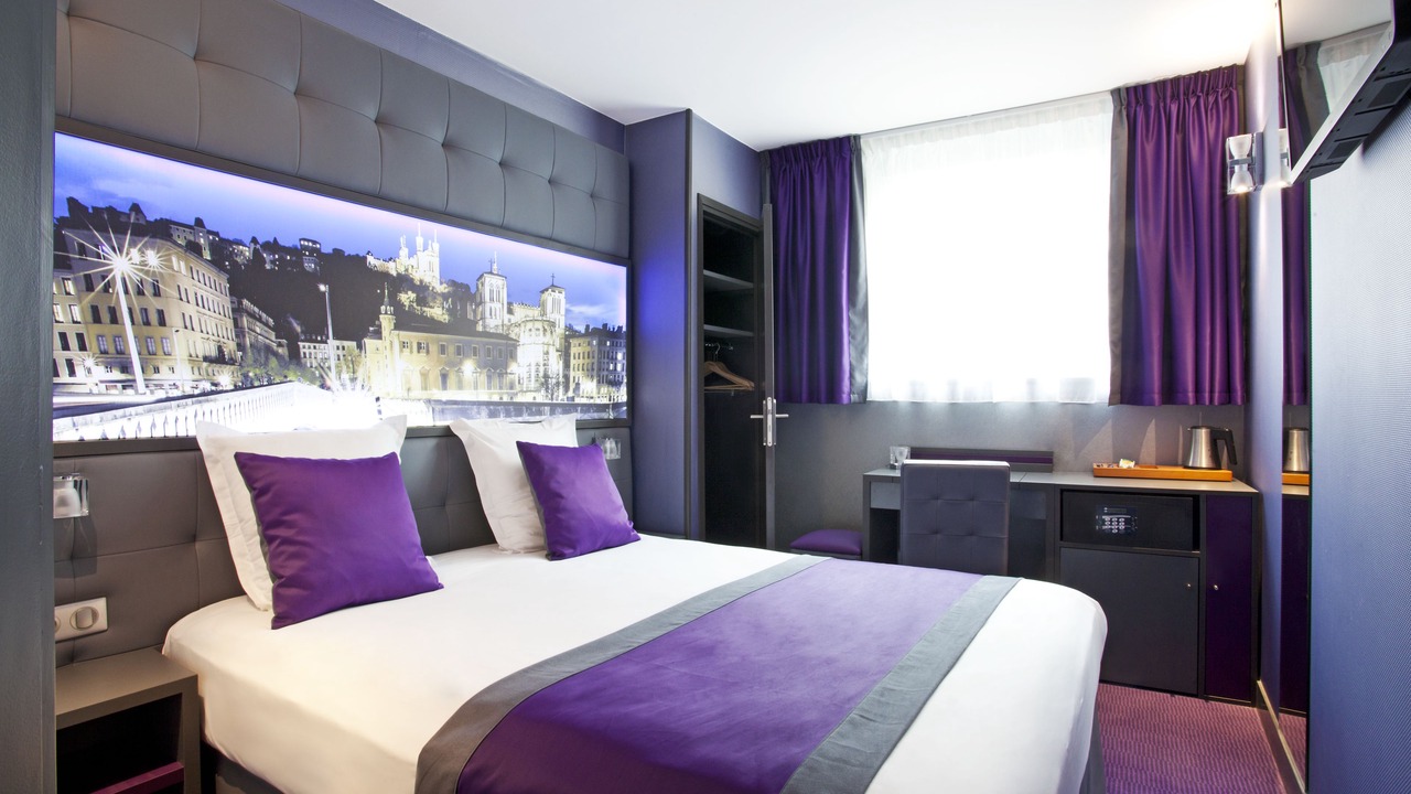 Photo of Bedroom in Carnot - Gailleton