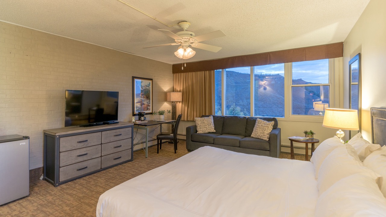 Photo of Bedroom in Snowmass Village