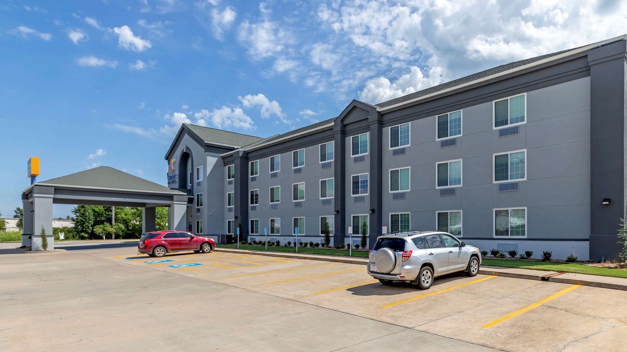 Photo of Outdoor in Muskogee