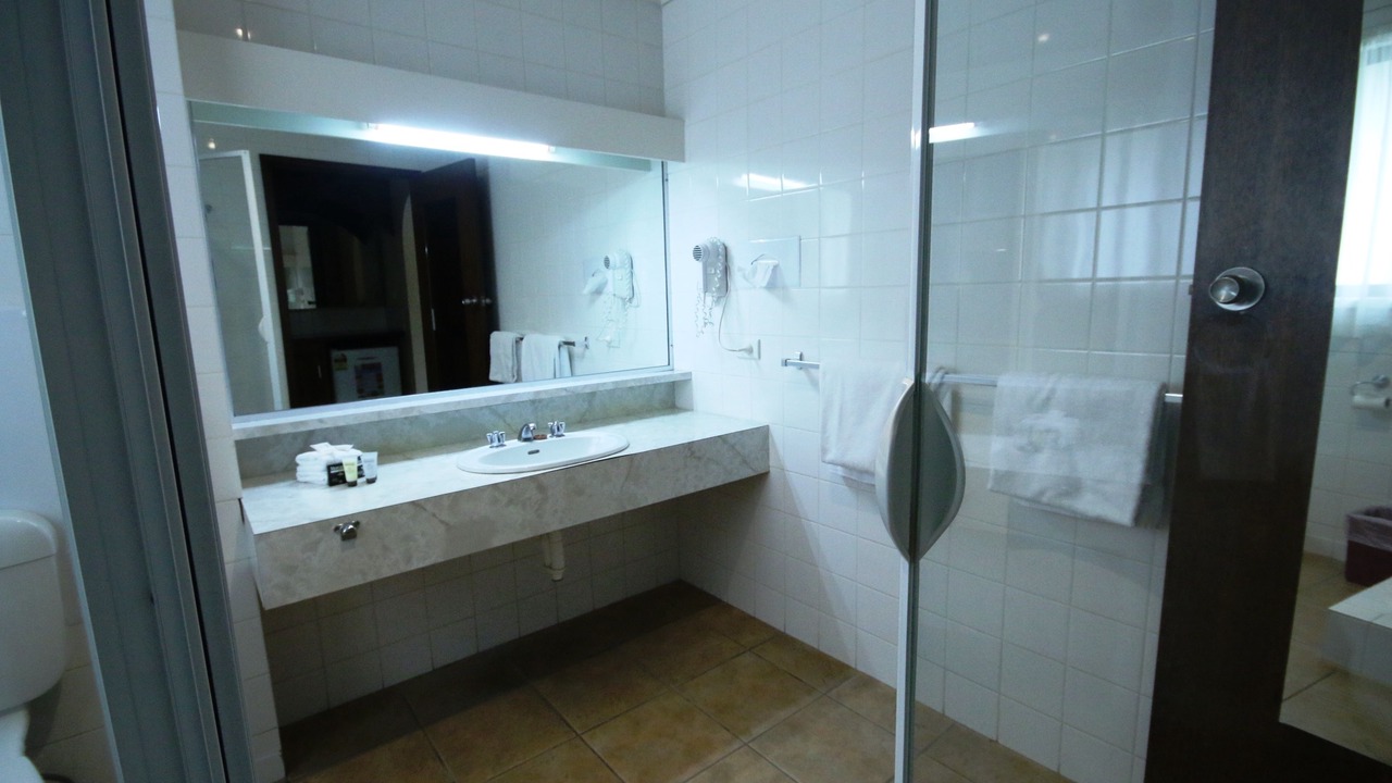 Photo of Bathroom in Alfredton