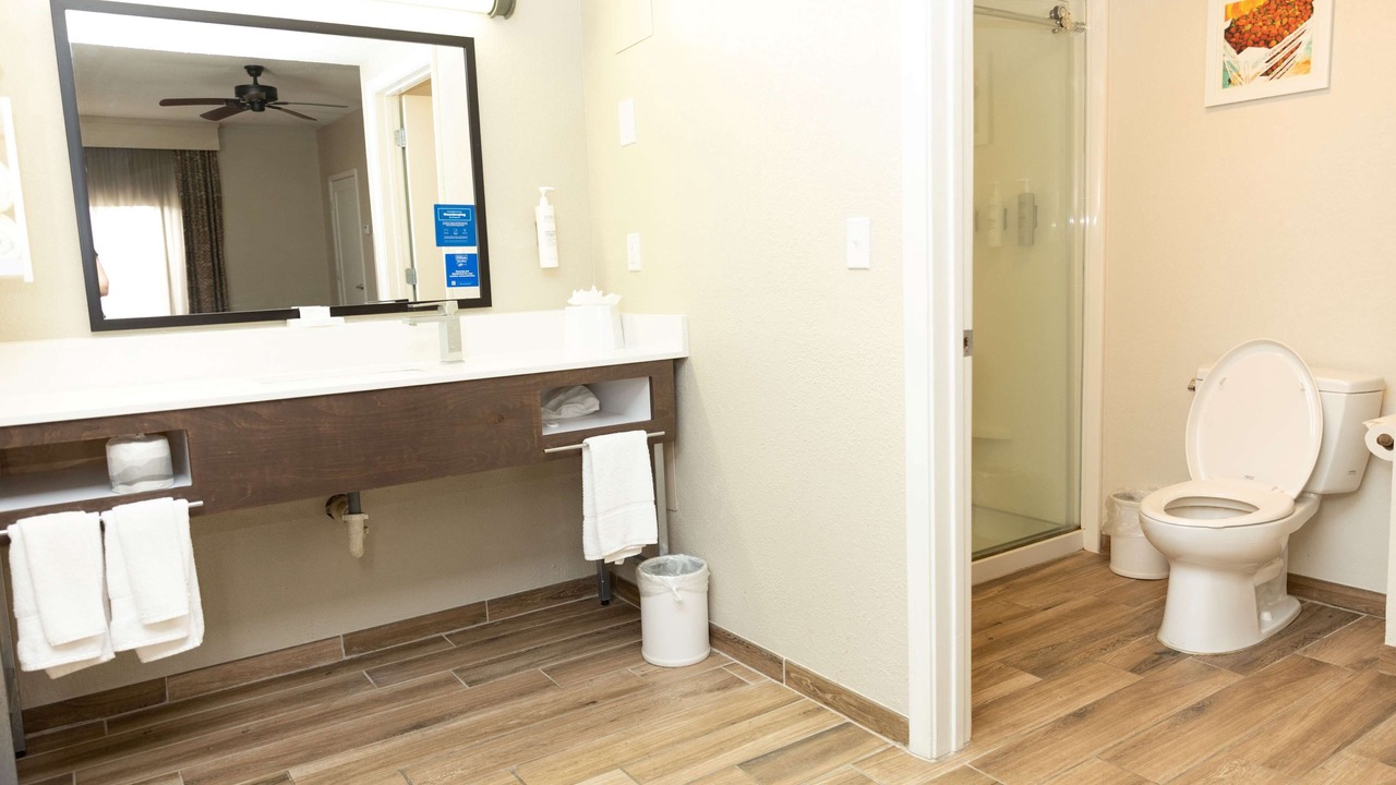 Photo of Bathroom in Hammond