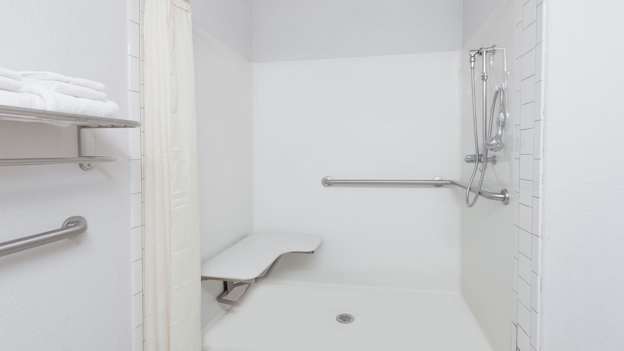 Photo of Bathroom in Ardmore