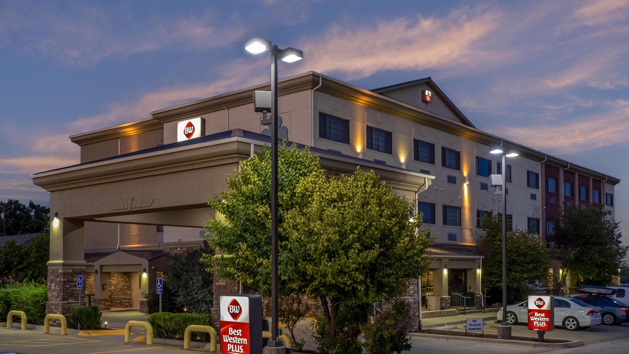 Photo of Outdoor in Shamrock