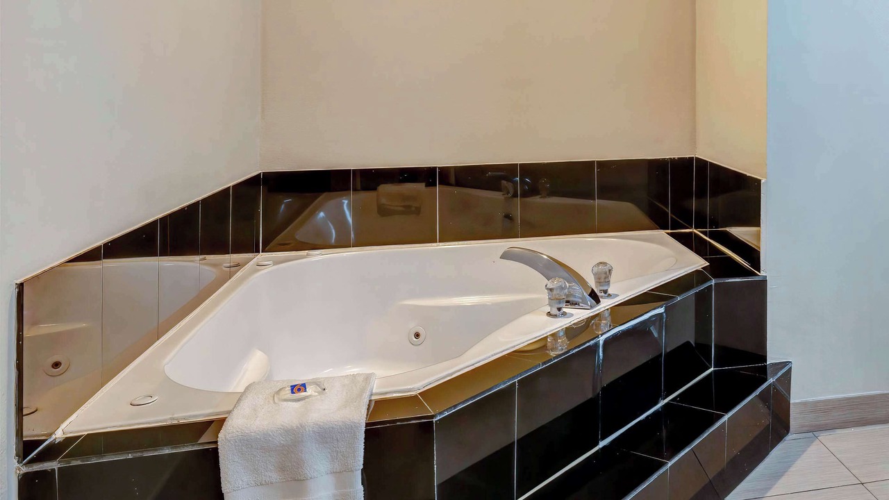 Photo of Bedroom in Balch Springs