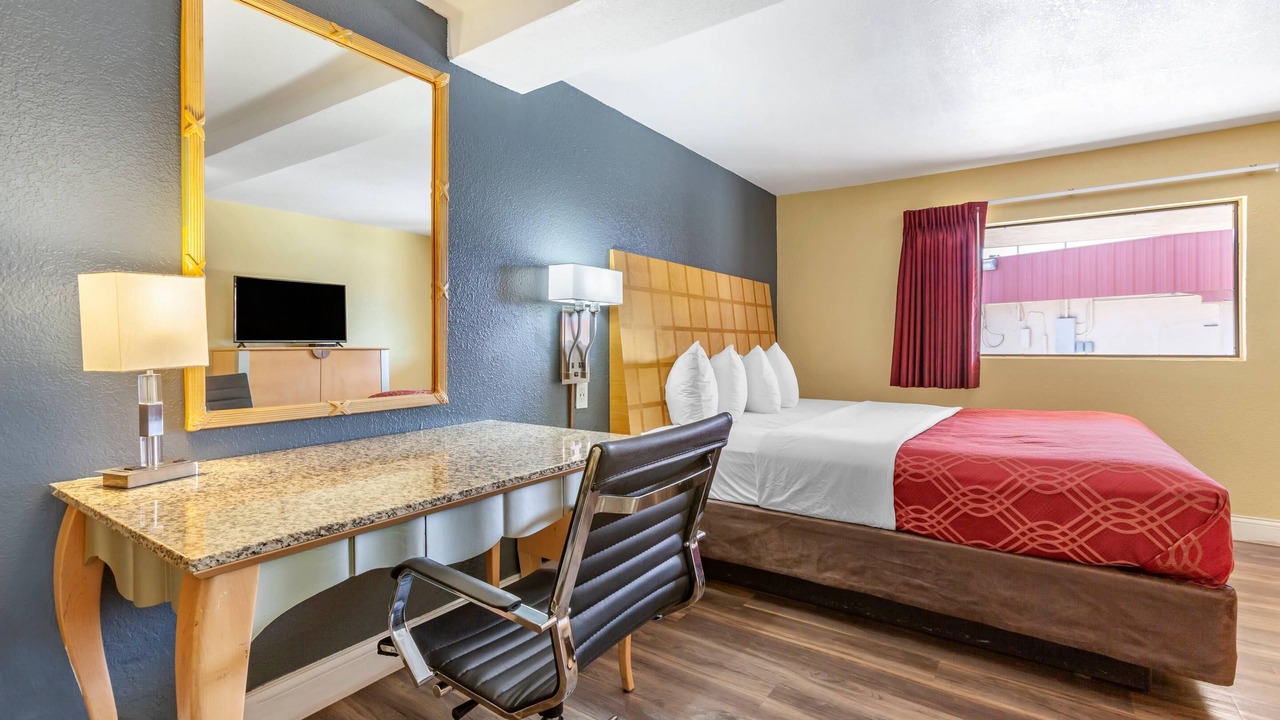 Photo of Bedroom in Clovis
