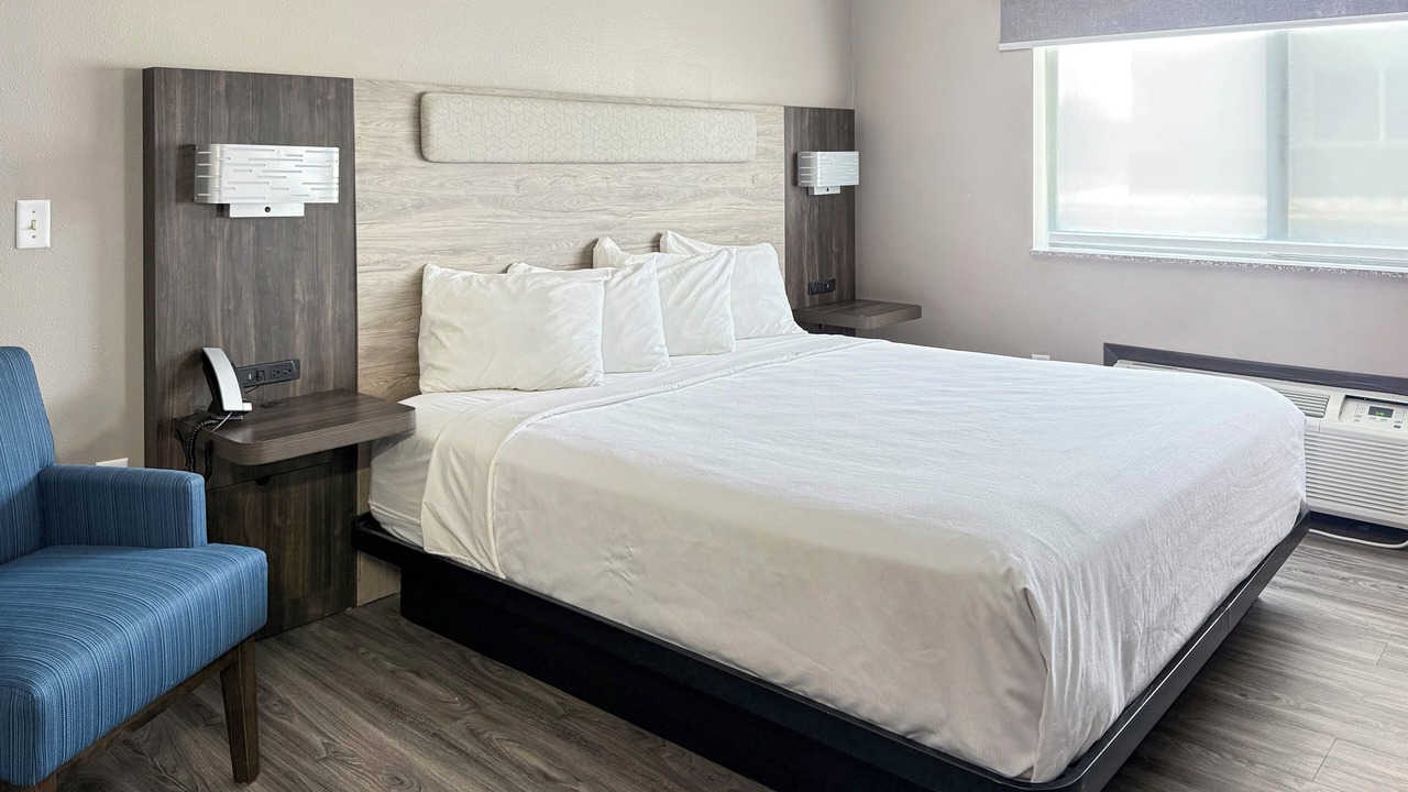 Photo of Bedroom in Spencer