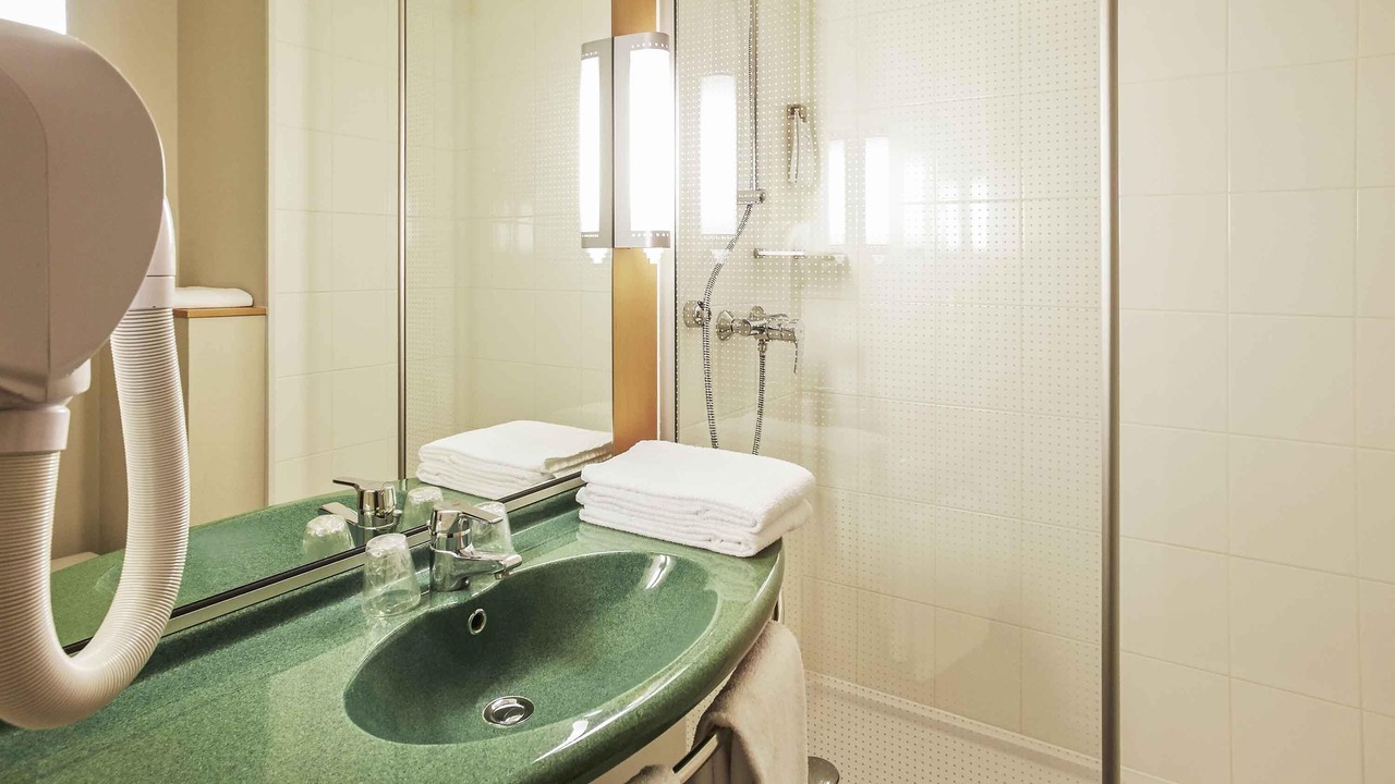 Photo of Others in Auray