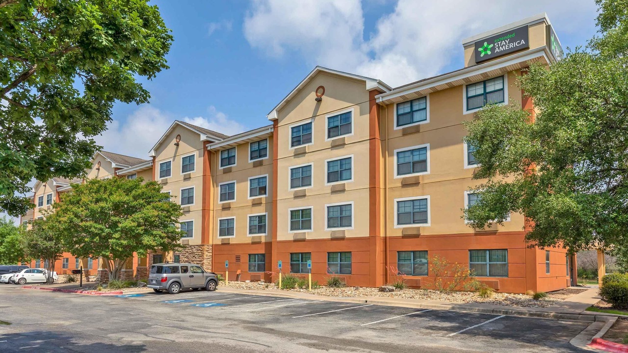 Photo of Outdoor in East Oak Hill