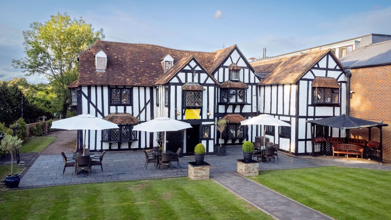 Photo of Outdoor in Dunton Green