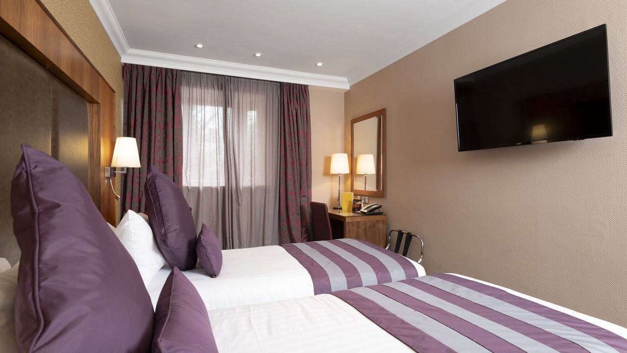 Photo of Bedroom in Dunton Green