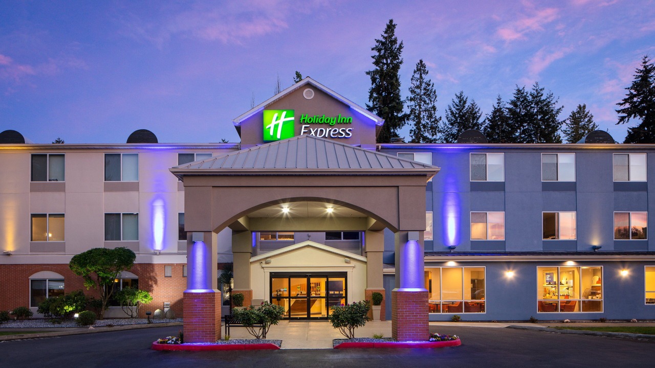 Photo of Buildings in Canyon Park