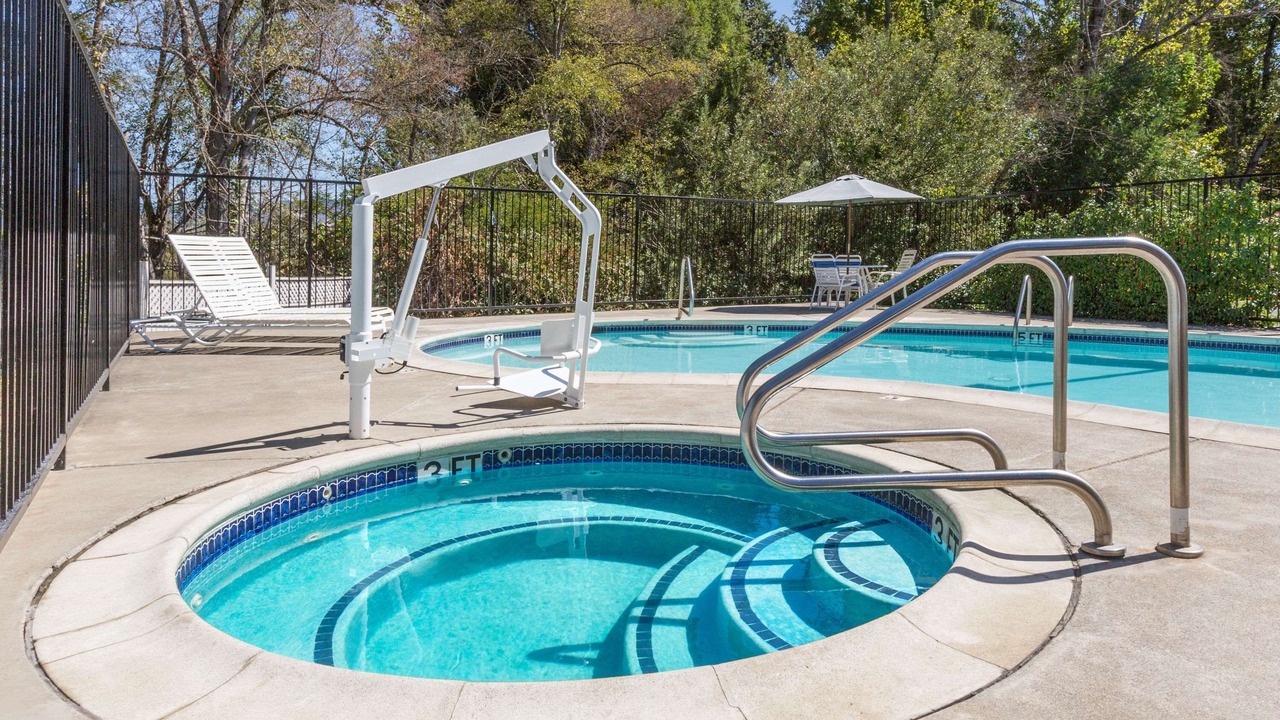 Photo of Outdoor in Willits