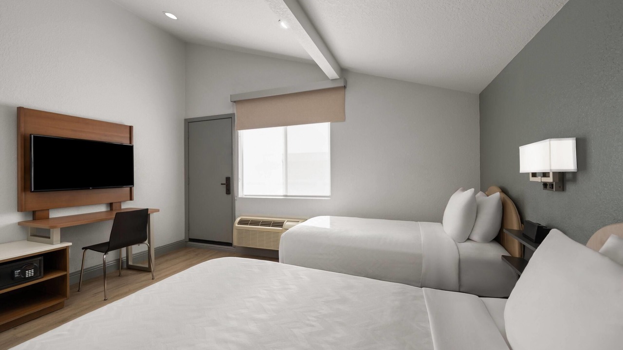 Photo of Bedroom in Fort Bragg