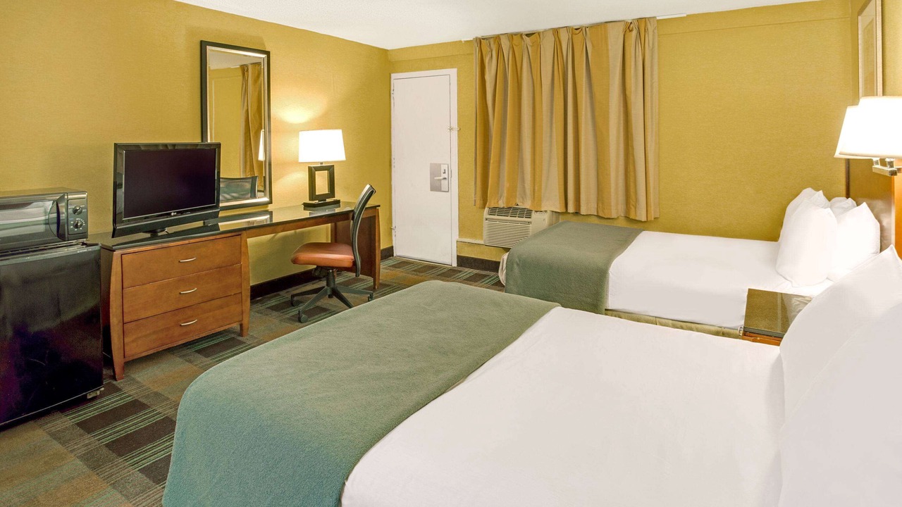 Photo of Bedroom in Downtown