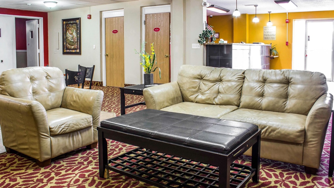 Photo of Others in Walnut