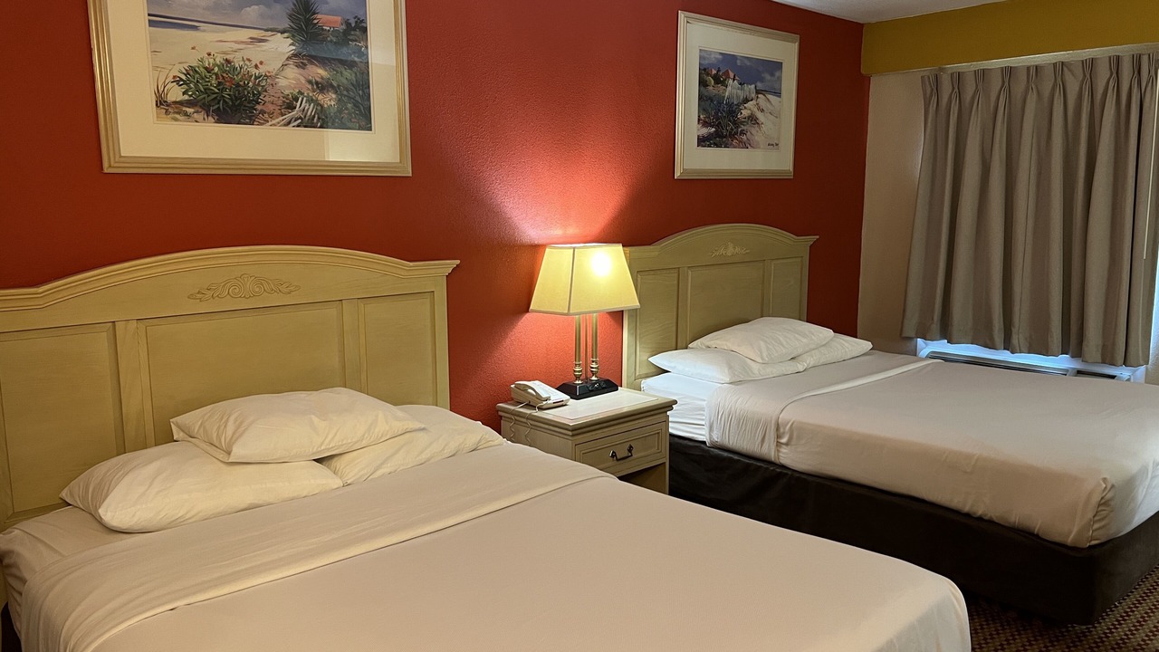 Photo of Bedroom in Walnut