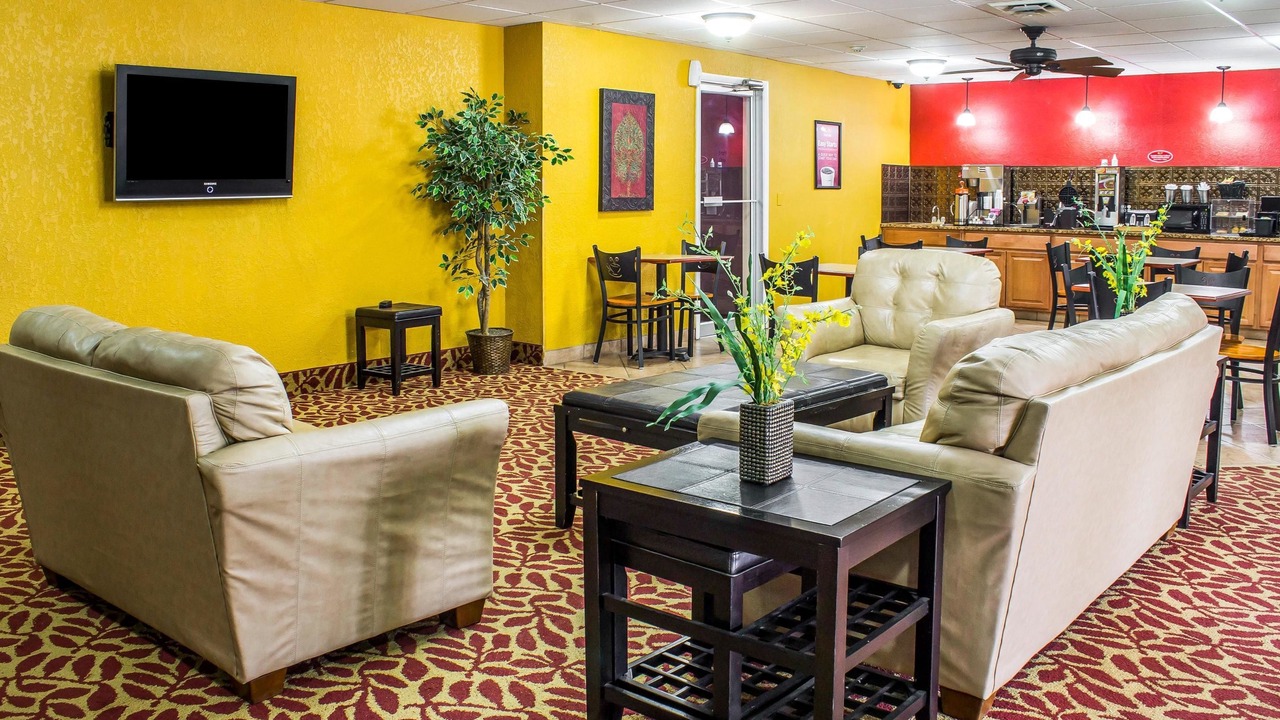 Photo of Others in Walnut