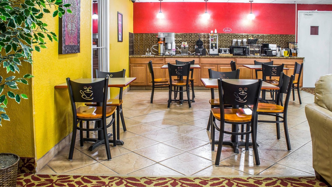 Photo of Others in Walnut