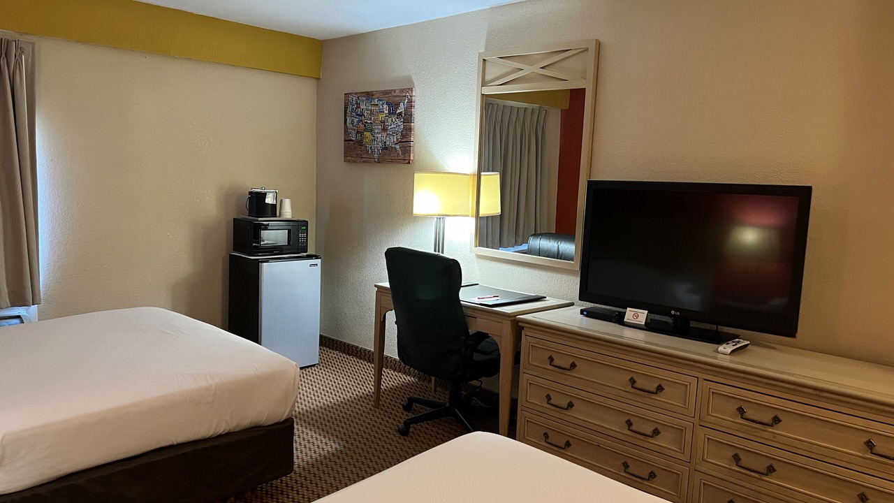 Photo of Others in Walnut