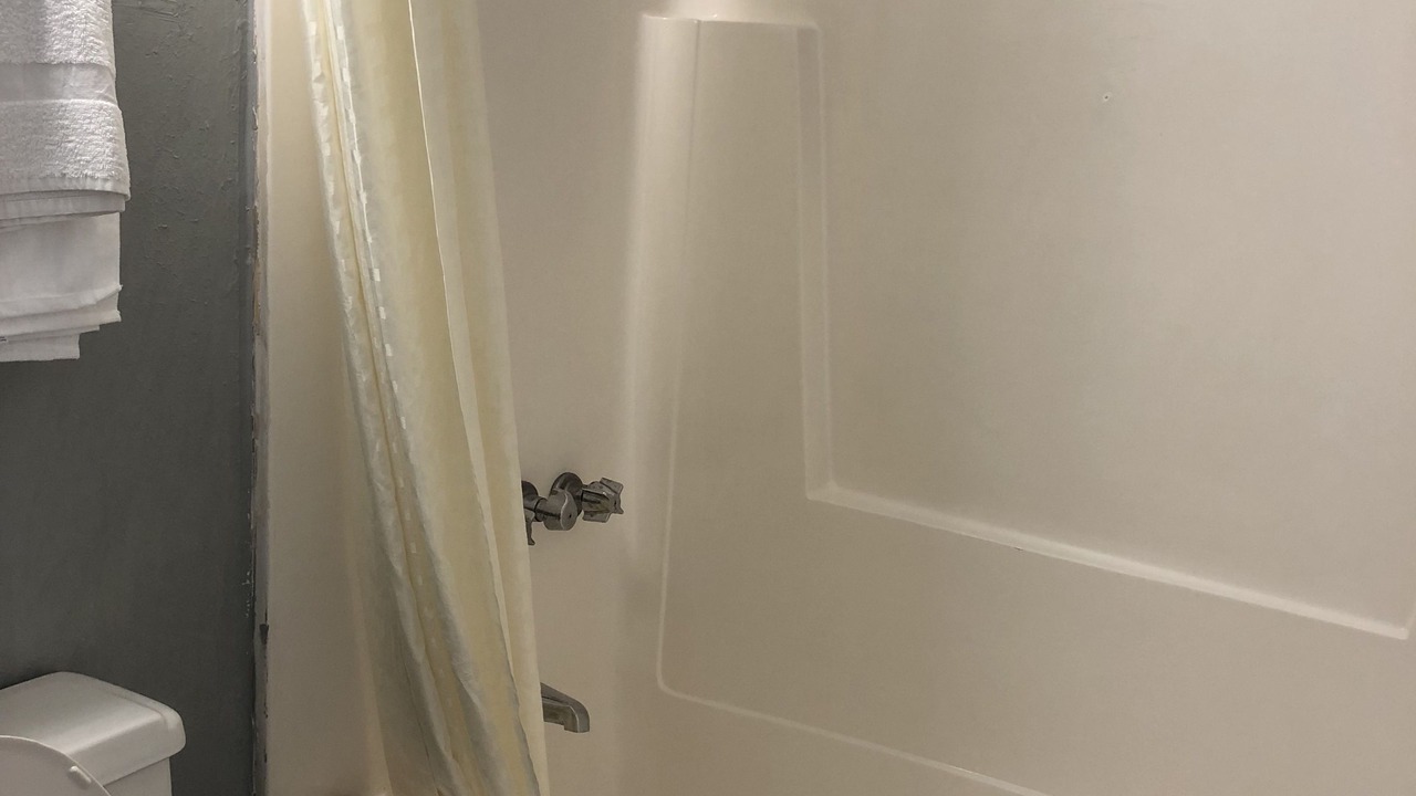 Photo of Bathroom in Locust Grove