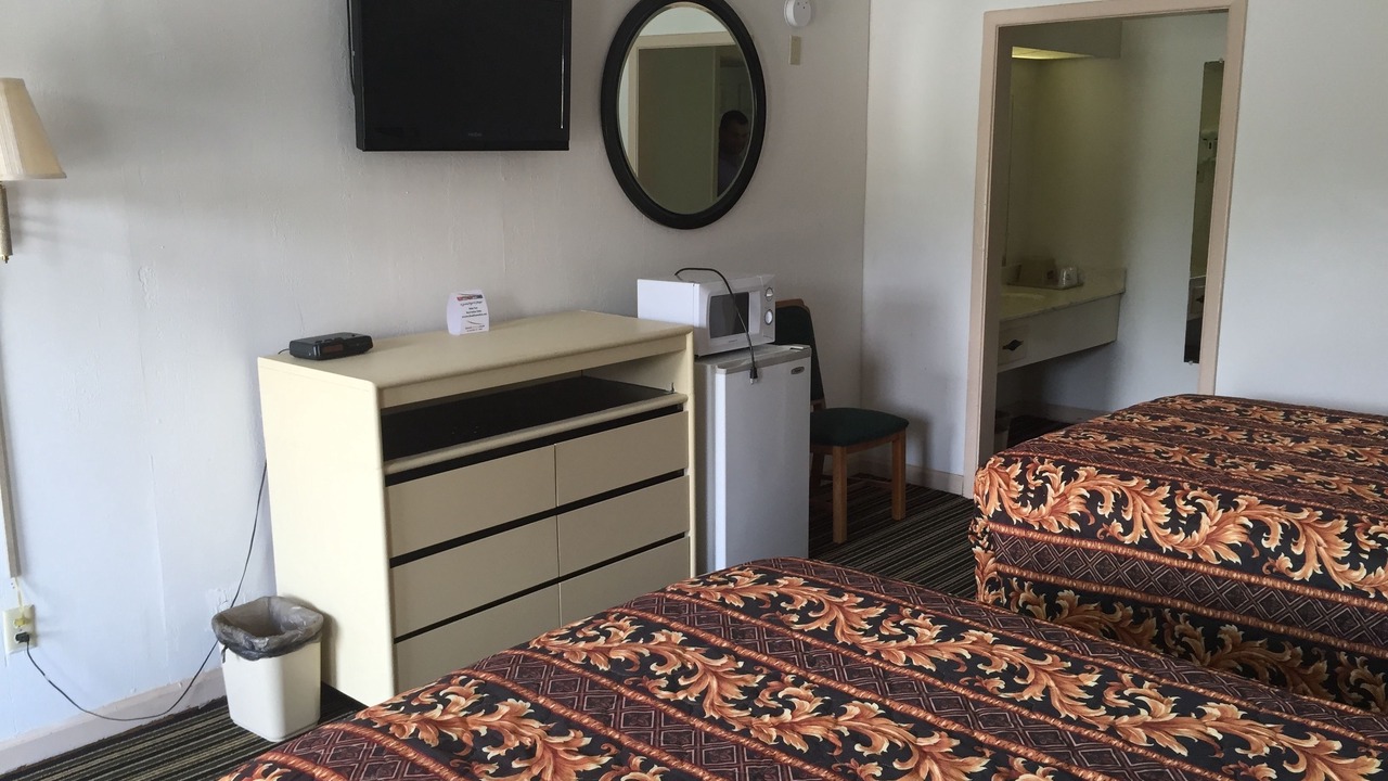 Photo of Bedroom in Perry