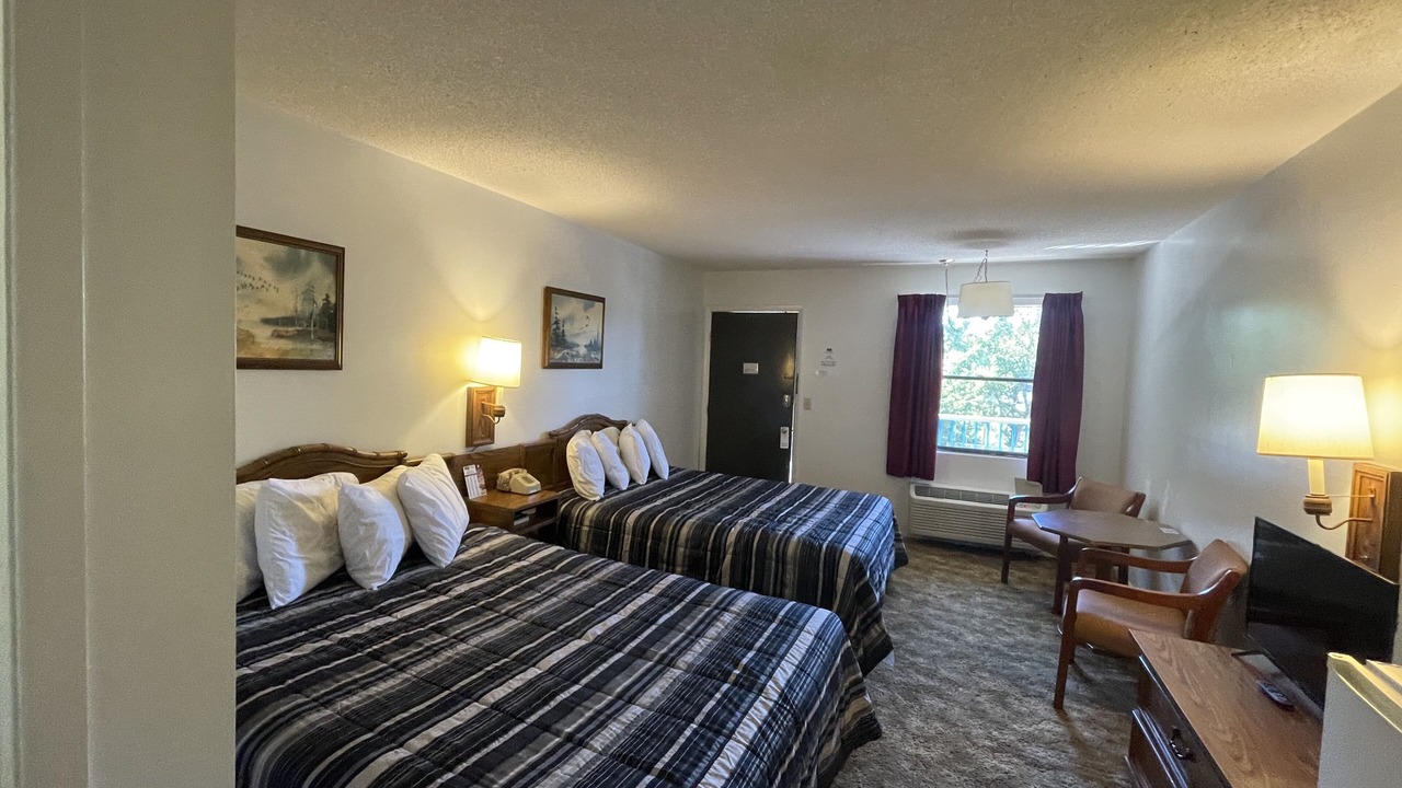 Photo of Bedroom in Osage Beach