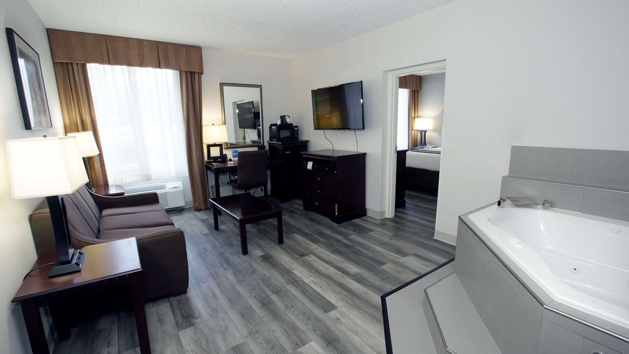 Photo of Others in Paramus