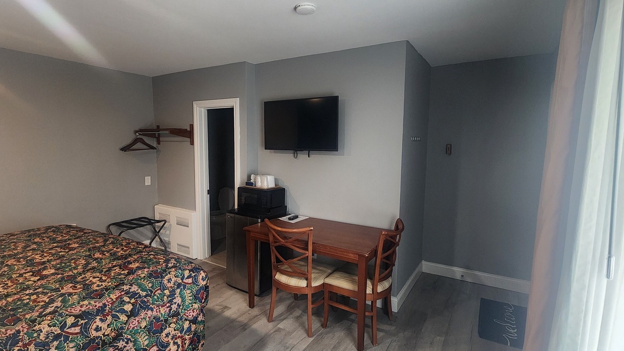 Photo of Livingroom in Horseheads