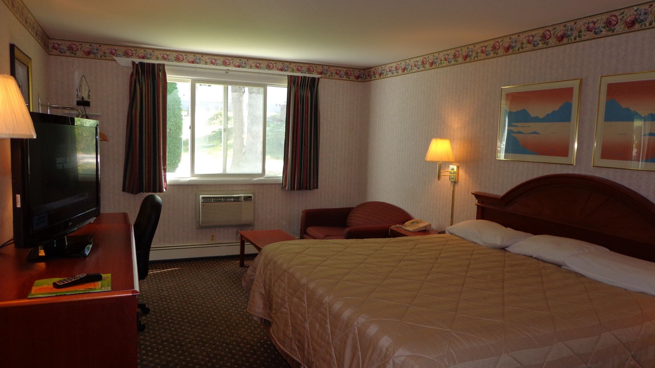 Photo of Bedroom in Milford