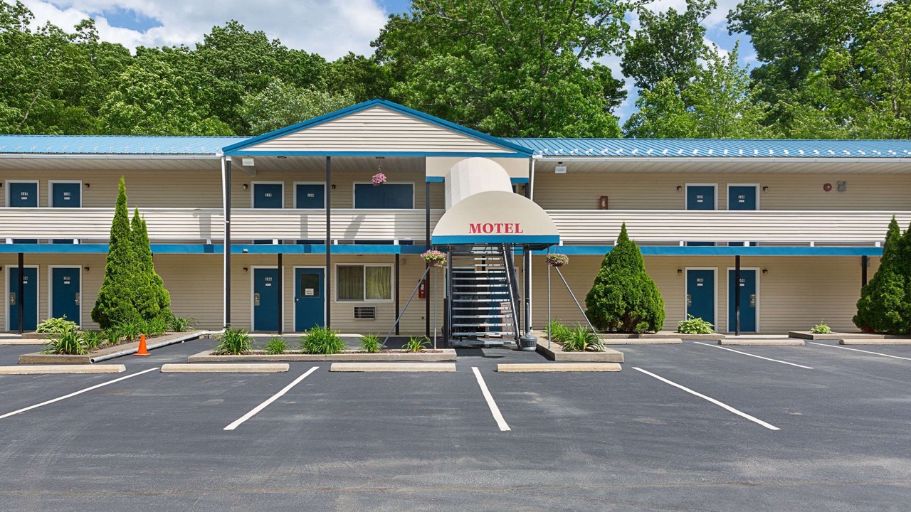 Photo of Outdoor in Milford