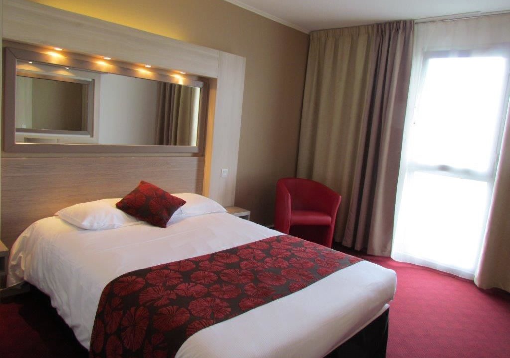 Photo of Bedroom in Saint-Nazaire