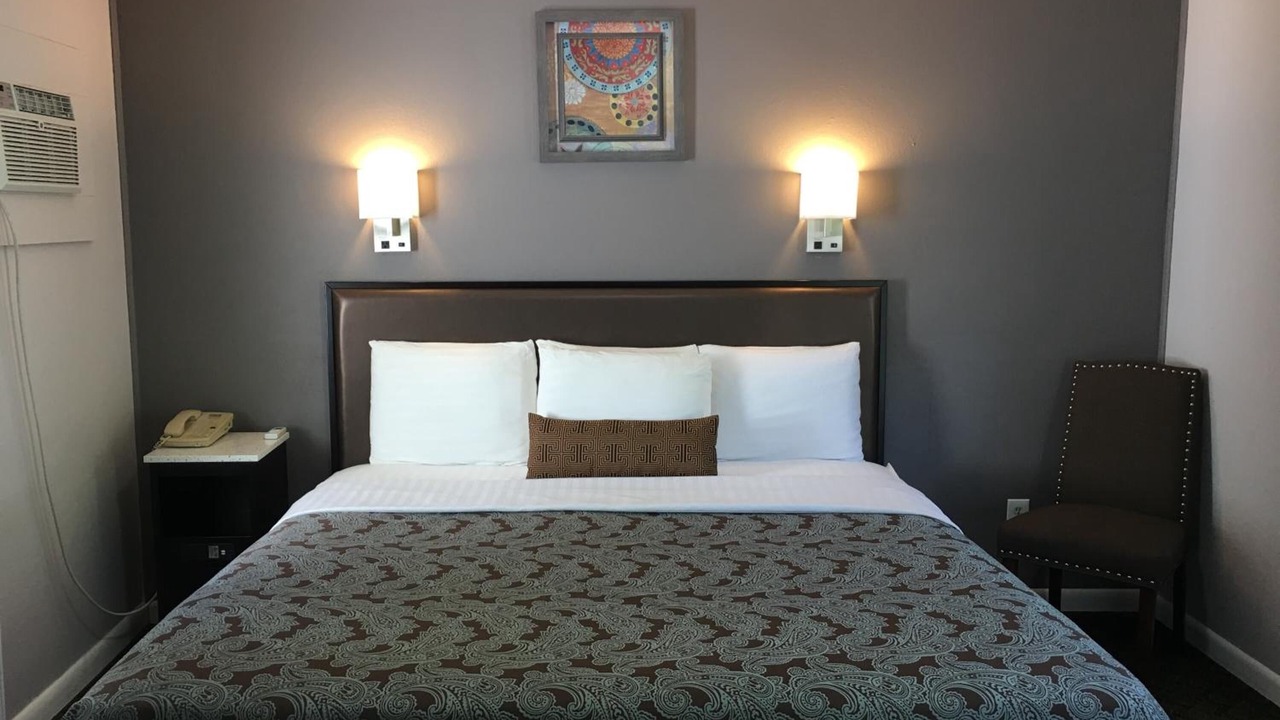 Photo of Others in Milford