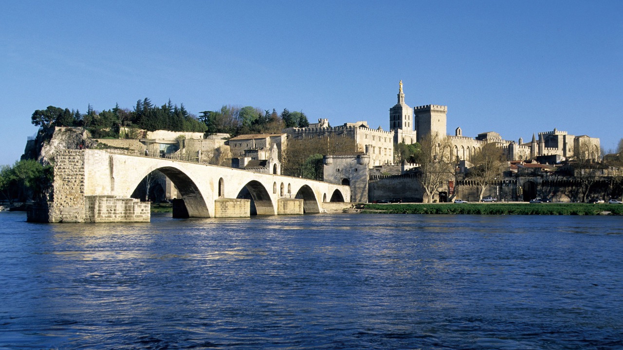 Photo of Others in Avignon