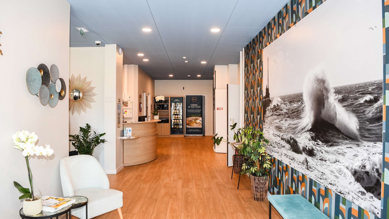 Photo of Livingroom in Anatole France Danton