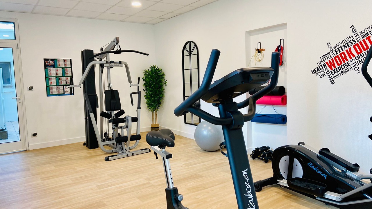 Photo of Others in Anatole France Danton