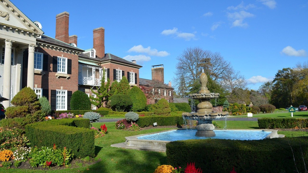 Photo of Outdoor in Glen Cove