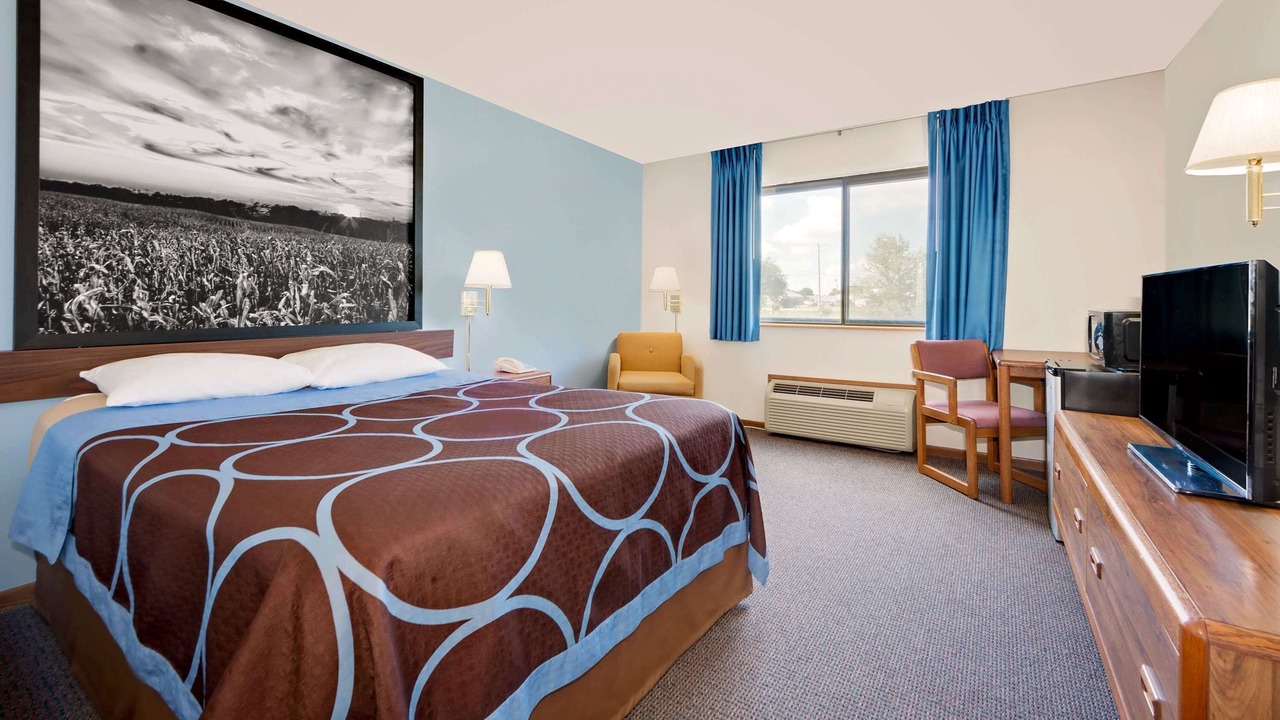 Photo of Bedroom in Centerville
