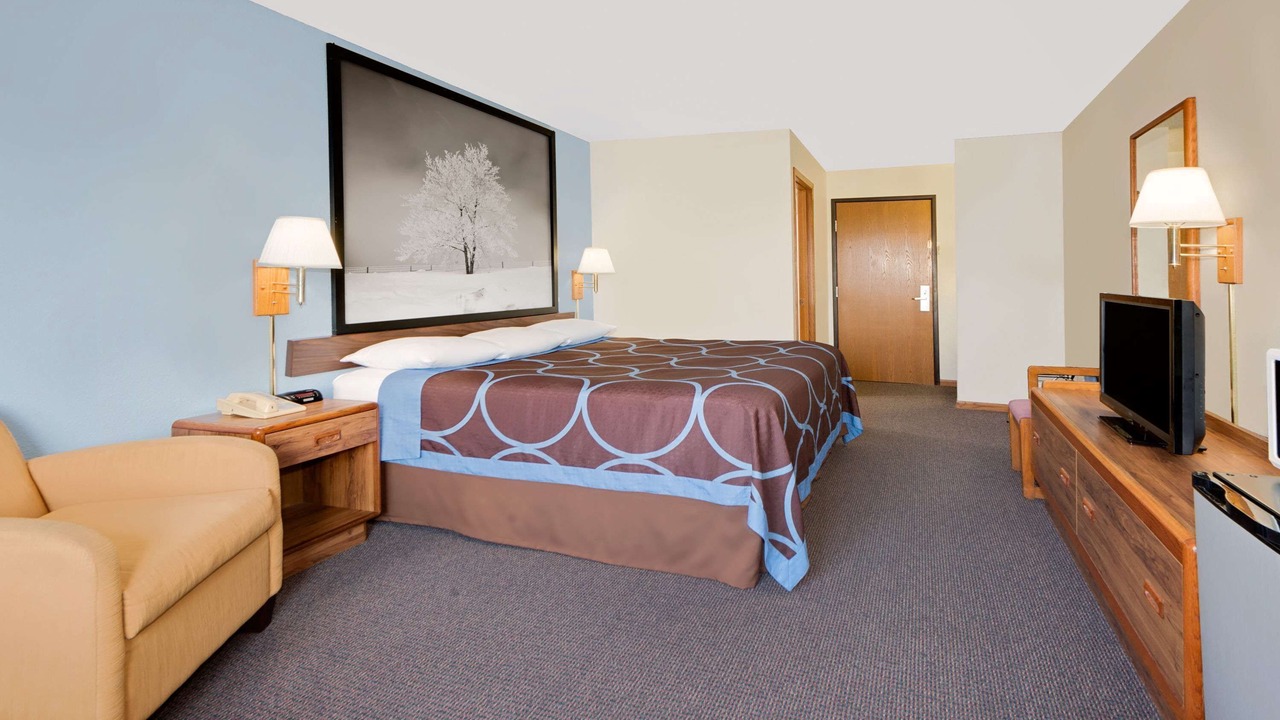 Photo of Bedroom in Centerville