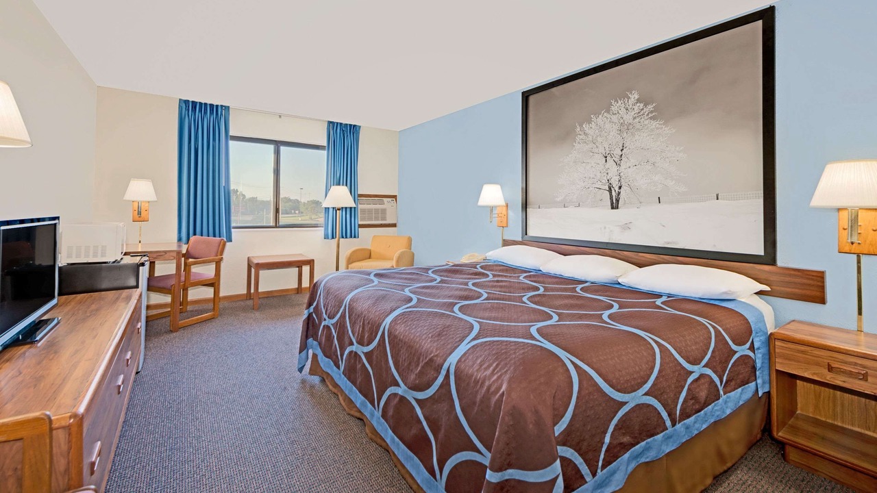 Photo of Bedroom in Centerville